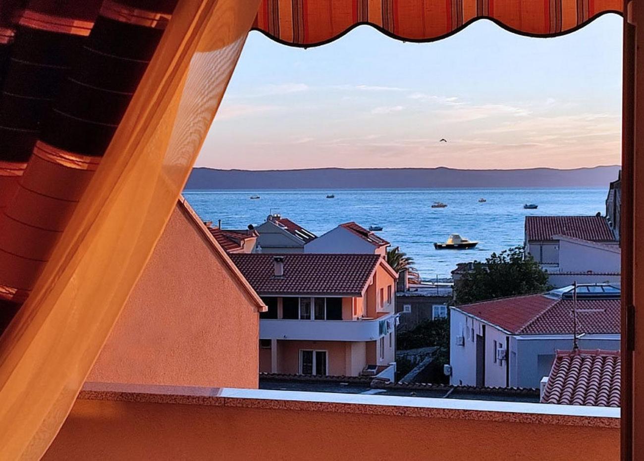 Apartments And Rooms By The Sea Tucepi, Makarska - 6058 Eksteriør bilde